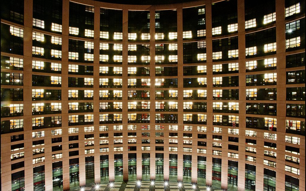 Commission spéciale dédiée au terrorisme : un mandat inadapté