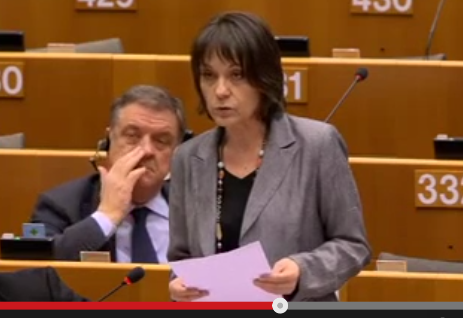 Sylvie Guillaume : « la lutte contre le terrorisme est loin de se réduire à une question technique s&rsquo;inscrivant dans la seule logique sécuritaire »