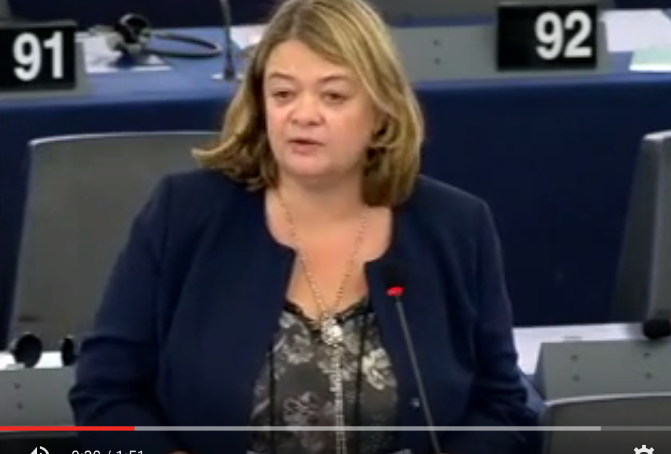 « La meilleure façon d&rsquo;aider durablement la Grèce, c&rsquo;est d&rsquo;annuler une partie de cette dette insoutenable et inique »