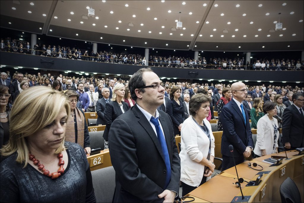 22699968969_83d8ec5fdc_o